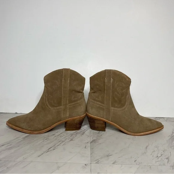 New! Dolce Vita Solow Tan Suede Western Bootie 7 - Picture 7 of 15